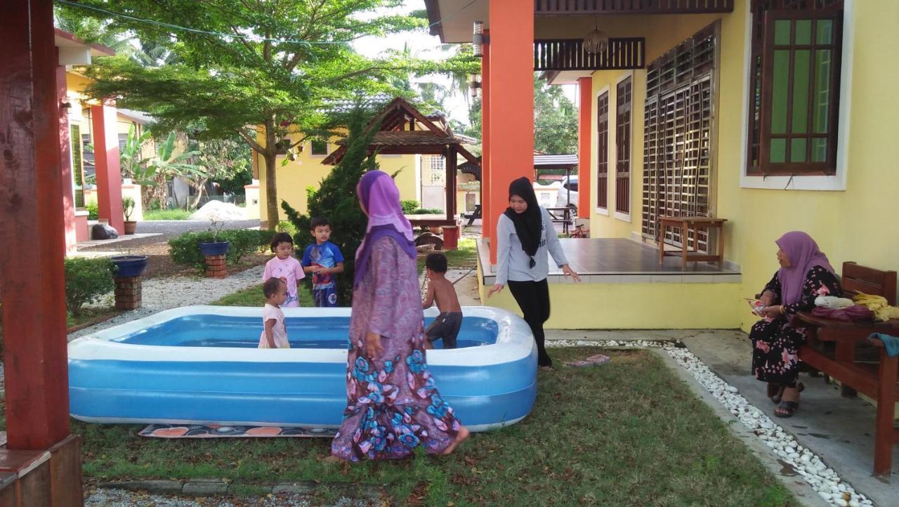 Chalet Kb Wakaf Kayu Kota Bharu Exteriör bild